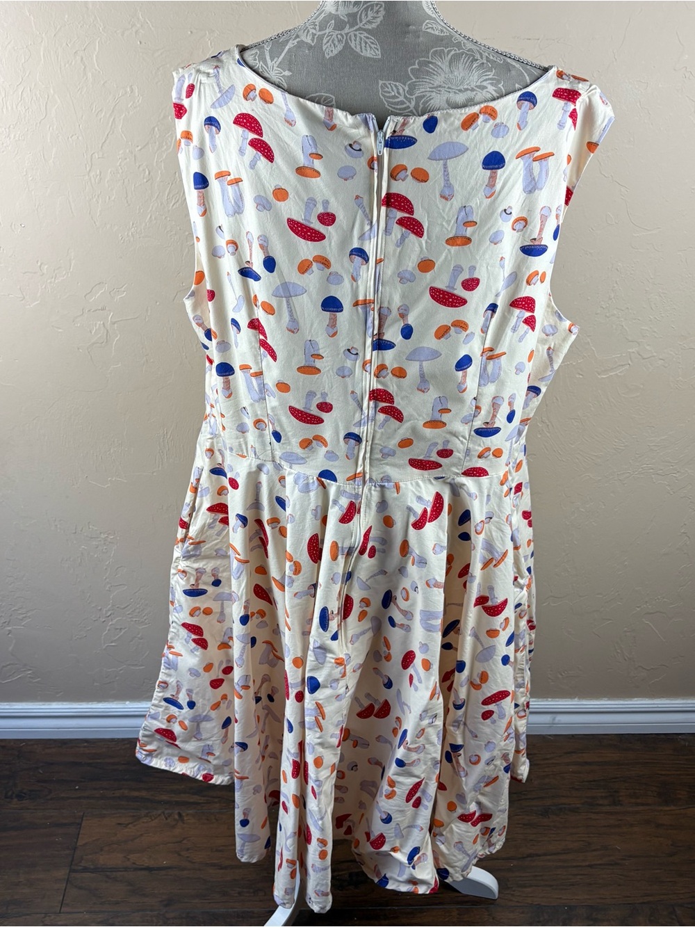 Magnolia Park Sleeveless Fit and Flare Dress Mushrooms Cream Womens size 5XL - Picture 6 of 12